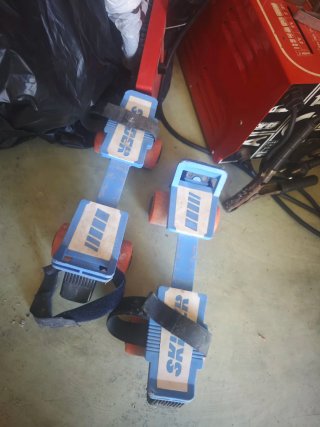 Patines vintage de ruedas azules para niños