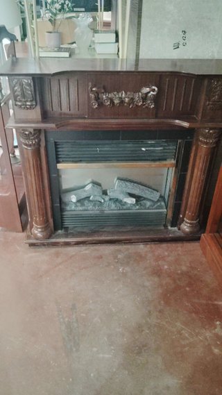 Chimenea eléctrica de madera y metal