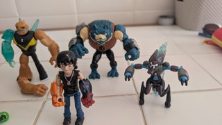 Lote 7 Figuras Ben 10 (Fuego, Diamante, etc.)