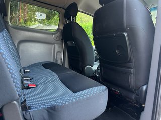 Nissan NV200 2013