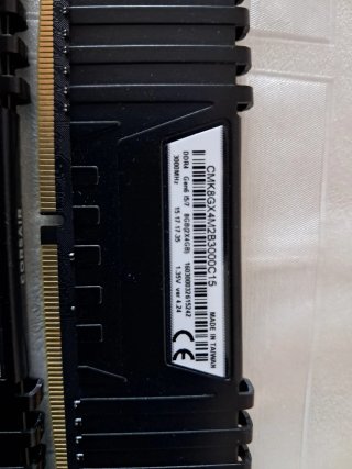 Corsair Vengeance LPX 16GB (2x8GB) DDR4 3000MHz