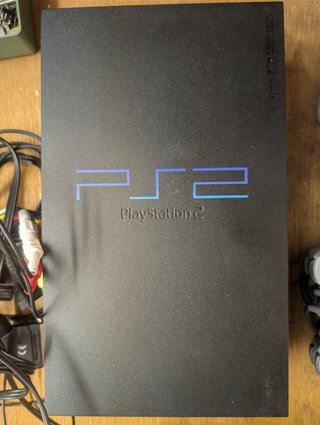Console PS2 con 2 controller e cavi
