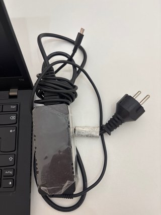 Portátil Lenovo ThinkPad Negro