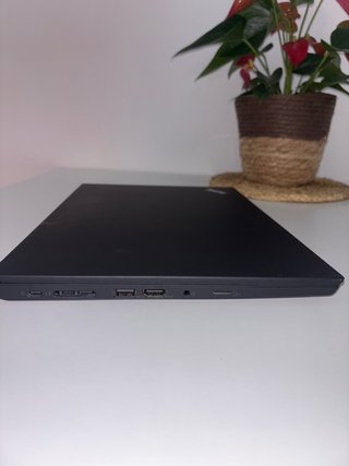 Portátil Lenovo ThinkPad Negro