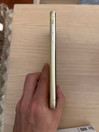 iPhone XR Giallo