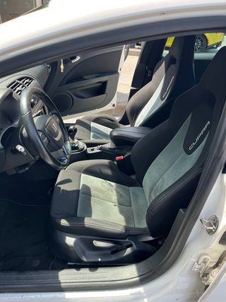 SEAT Leon Cupra R 2.0 TFSI 265cv