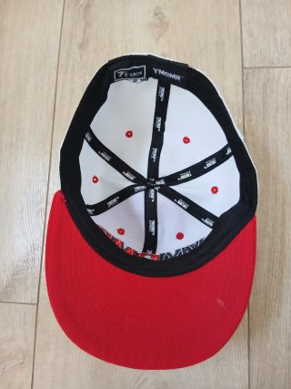 Gorra Snapback VNCMB Blanca y Roja