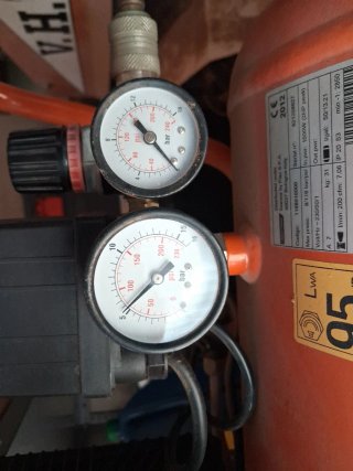 Compresor Black & Decker 2HP 50L