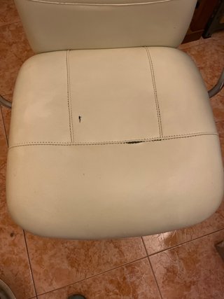Silla de escritorio blanca