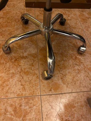 Silla de escritorio blanca