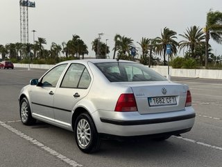 Volkswagen Bora 2003
