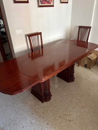 Mesa de comedor de madera  PRECIO NEGOCIABLE
