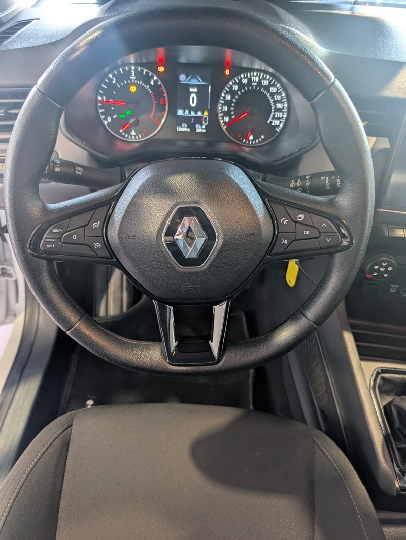 Renault Clio 2022, foto 16
