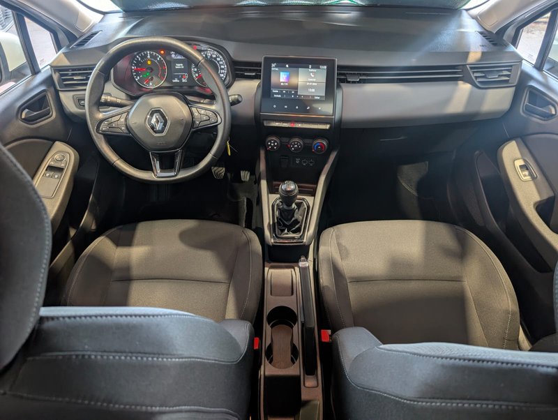 Renault Clio 2022, foto 21
