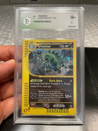 Tyranitar 29/165 Expedition Holo NM 7.5