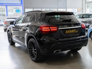 Mercedes-Benz GLA 180