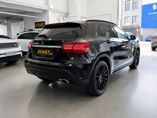 Mercedes-Benz GLA 180