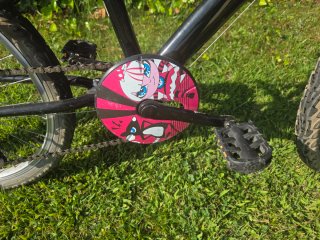 Bicicleta niña Btwin rosa y negra