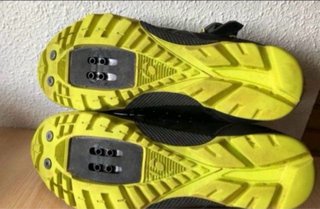 Zapatillas Ciclismo Negras y Amarillas