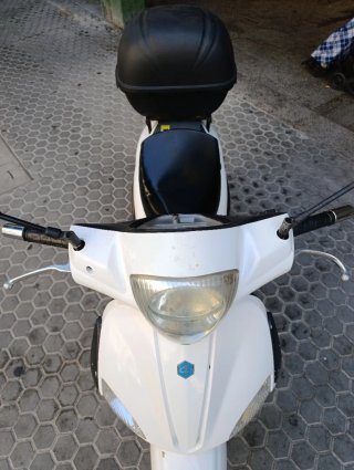 Piaggio Liberty 125 Scooter Blanca