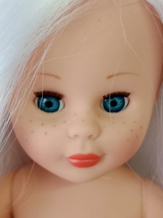 Muñeca,blanca colección copias de Nancy nuevas