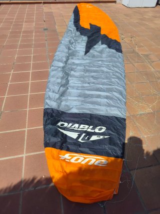 Kitesurf DIABLO 10 parapente de race va genial