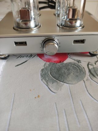 Altavoz USB Tubo de Vacío Plata