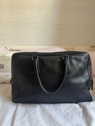 Bolso de viaje Prada piel negro