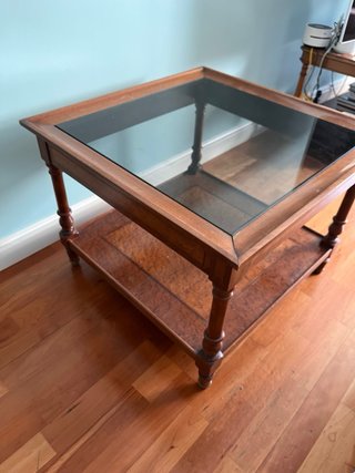 Mesa auxiliar madera noble y cristal