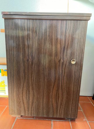 Máquina de coser y bordar Wertheim