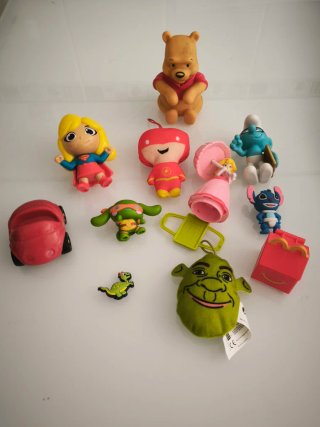 Conjunto de mini figuras de personagens