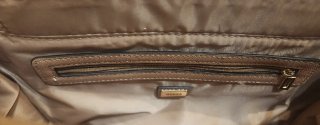 Borsa guess in ecopelle con piccolo difetto