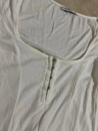 Camiseta blanca de mujer