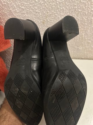 Zapatos de tacón negros