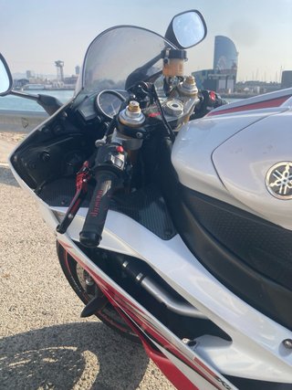 Yamaha YZF R6R 2006 - 20.000 rpm 45.000 kms