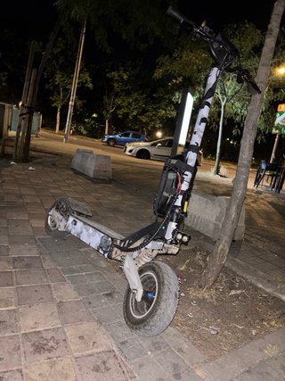Patinete eléctrico todoterreno