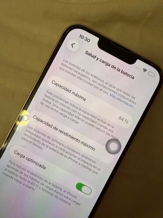 iPhone 13 Rosa 128GB - 84% Bateria