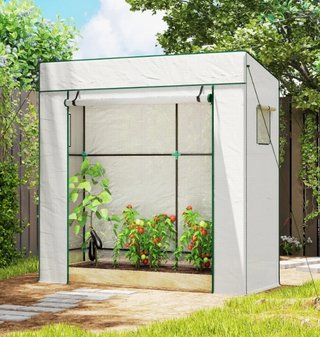 Invernadero Exterior con Ventanas