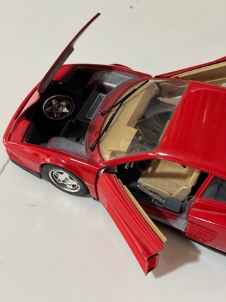 Ferrari Testarossa Burago 1:18 Rojo
