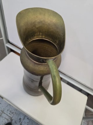 Jarrón Vintage Latón Martillado