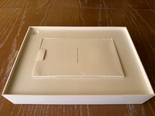 iPad 10 64 GB Wi-Fi + Cellular
