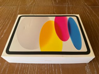 iPad 10 64 GB Wi-Fi + Cellular