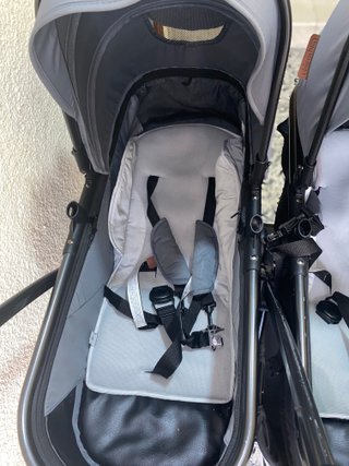 Carrito gemelar bebé