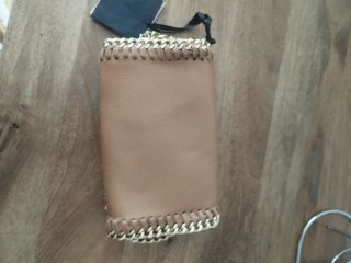 Pochette Marc Ellis beige con tracolla oro