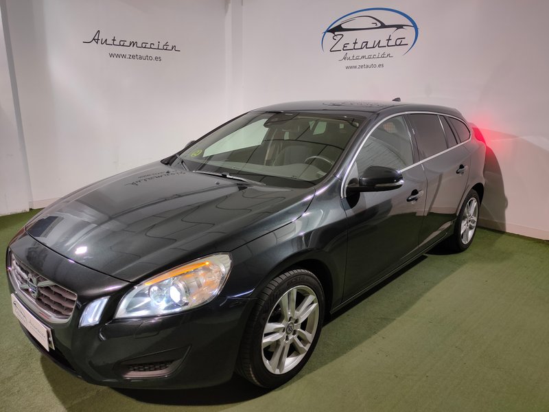 Volvo S60 D4 Momentum (2013-) 2014