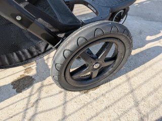 Bugaboo Cameleon 3 con patinete