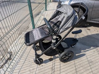 Bugaboo Cameleon 3 con patinete