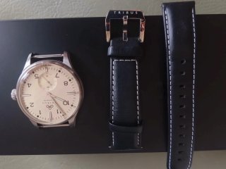 Reloj Tribus