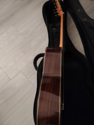 Guitarra Maciza Artesana René Aguilera