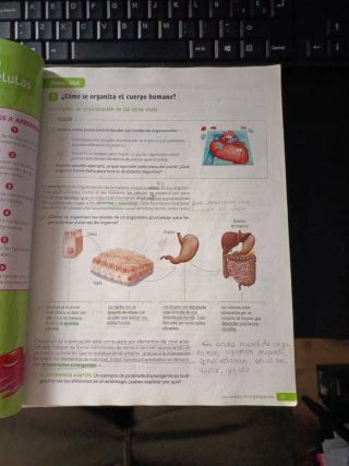 Biología y Geología. 3 Secundaria. Revuela